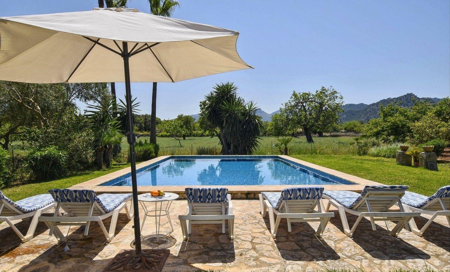 Wunderschoenes Im Landhausstil Mit Pool Fuer 6 Personen, 6 Km Vom Entfernt Ferienhaus Pollença